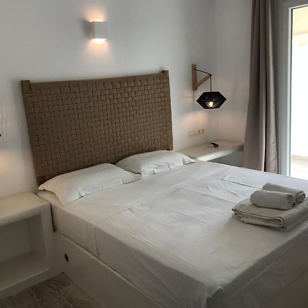 Vassiliki Rooms Paro Esterno foto