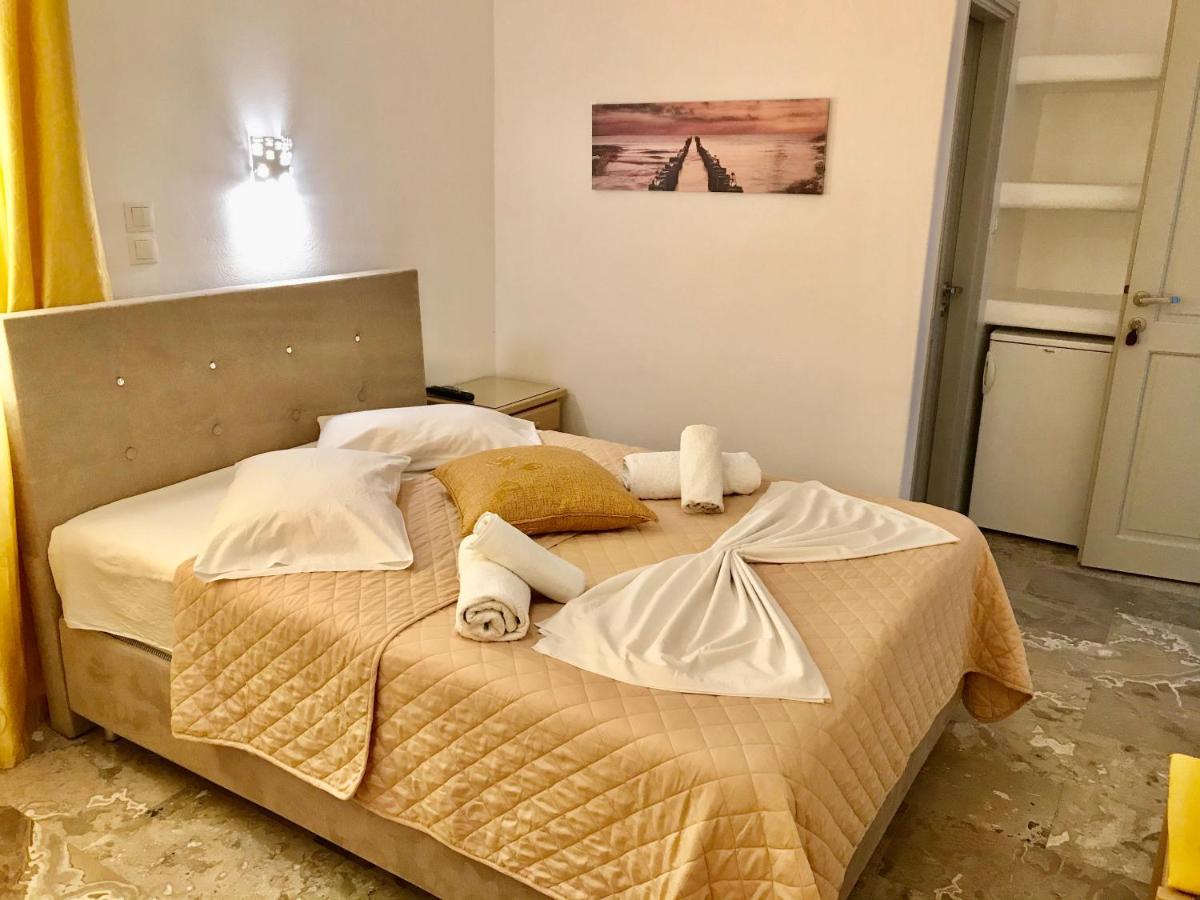 Vassiliki Rooms Paro Esterno foto