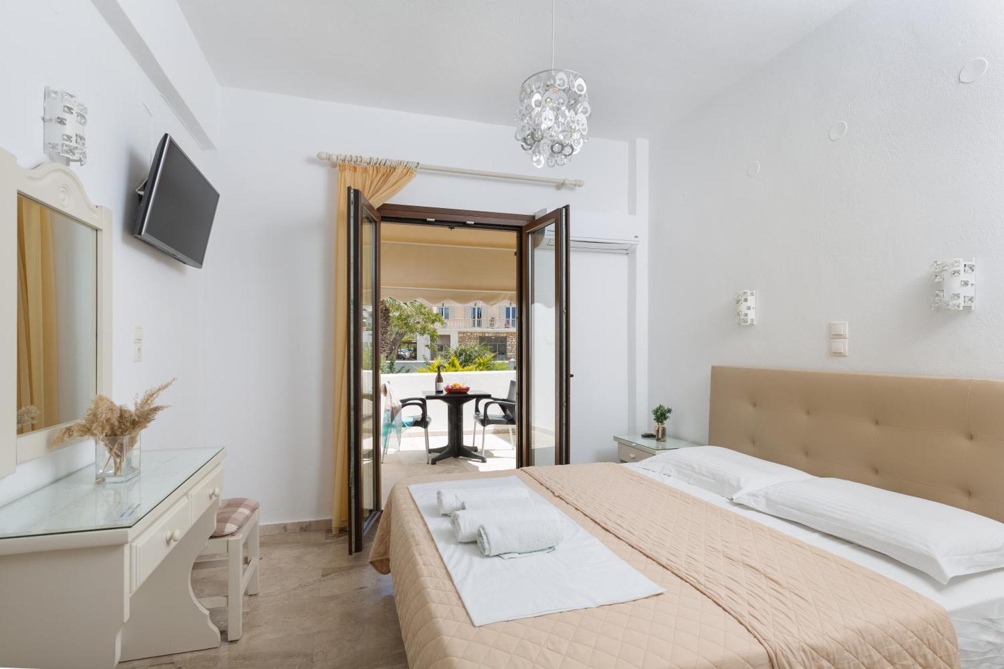 Vassiliki Rooms Paro Esterno foto